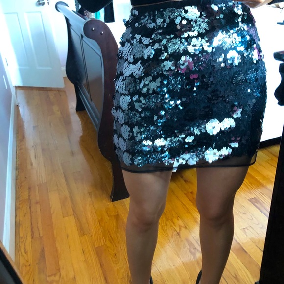 Forever 21 Sequin Floral Mini Skirt - Picture 9 of 12
